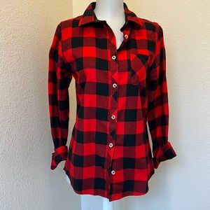 Brand new! Fits like a ladies small. Plaid shirt